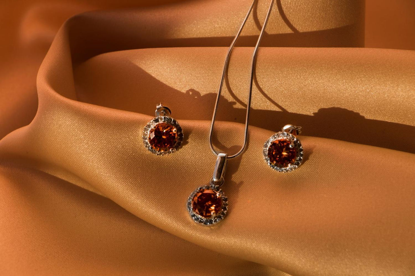 jpg_1500x1500_60023084