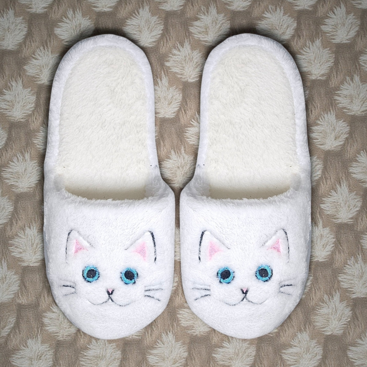 Pantuflas de Peluche de Gatitos