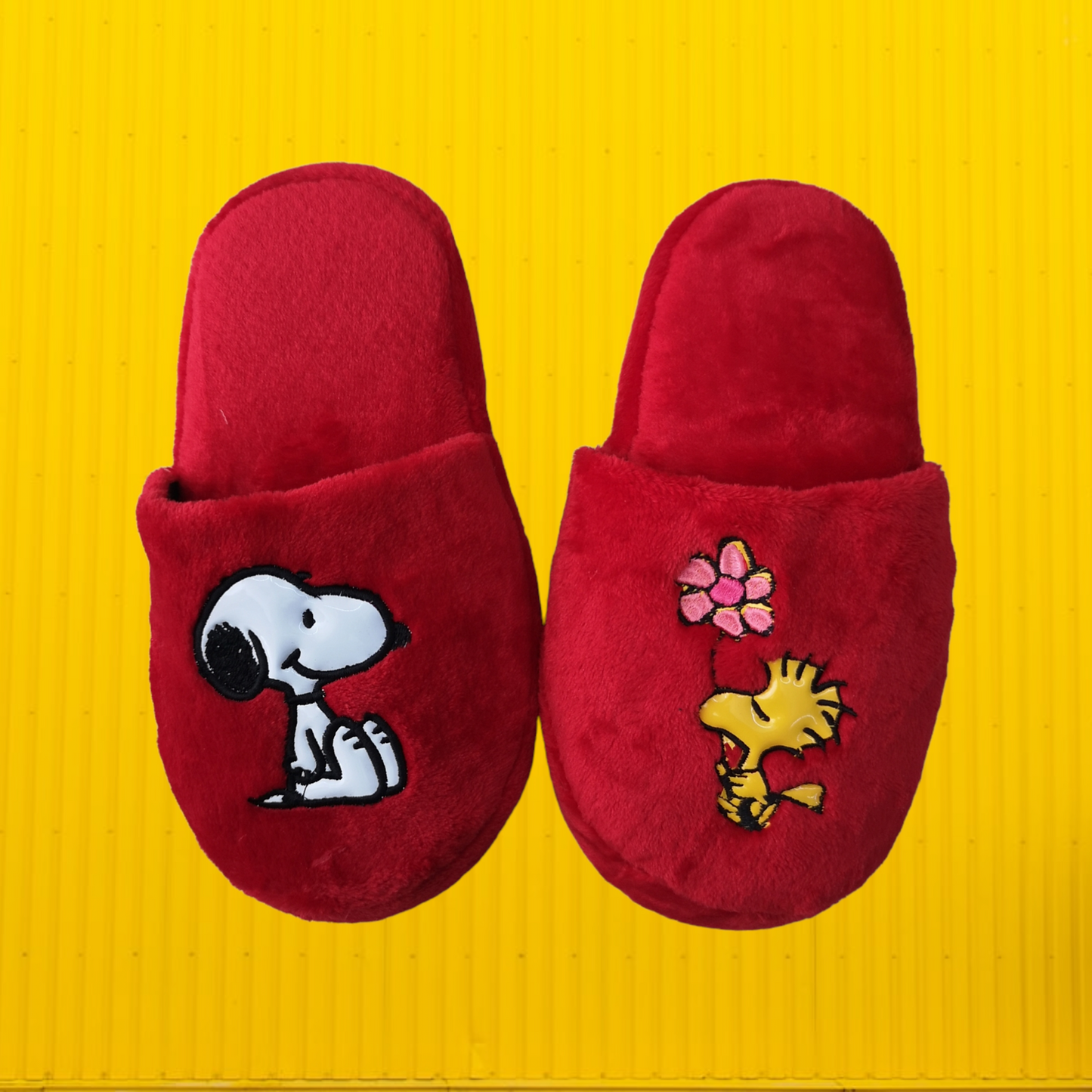 Pantuflas de Snoopy Color Rojo y Suela Antiderrapante