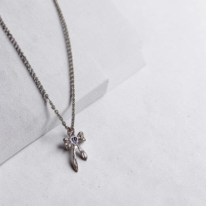 Collar Plateado - Liston Moño con Piedra Negra