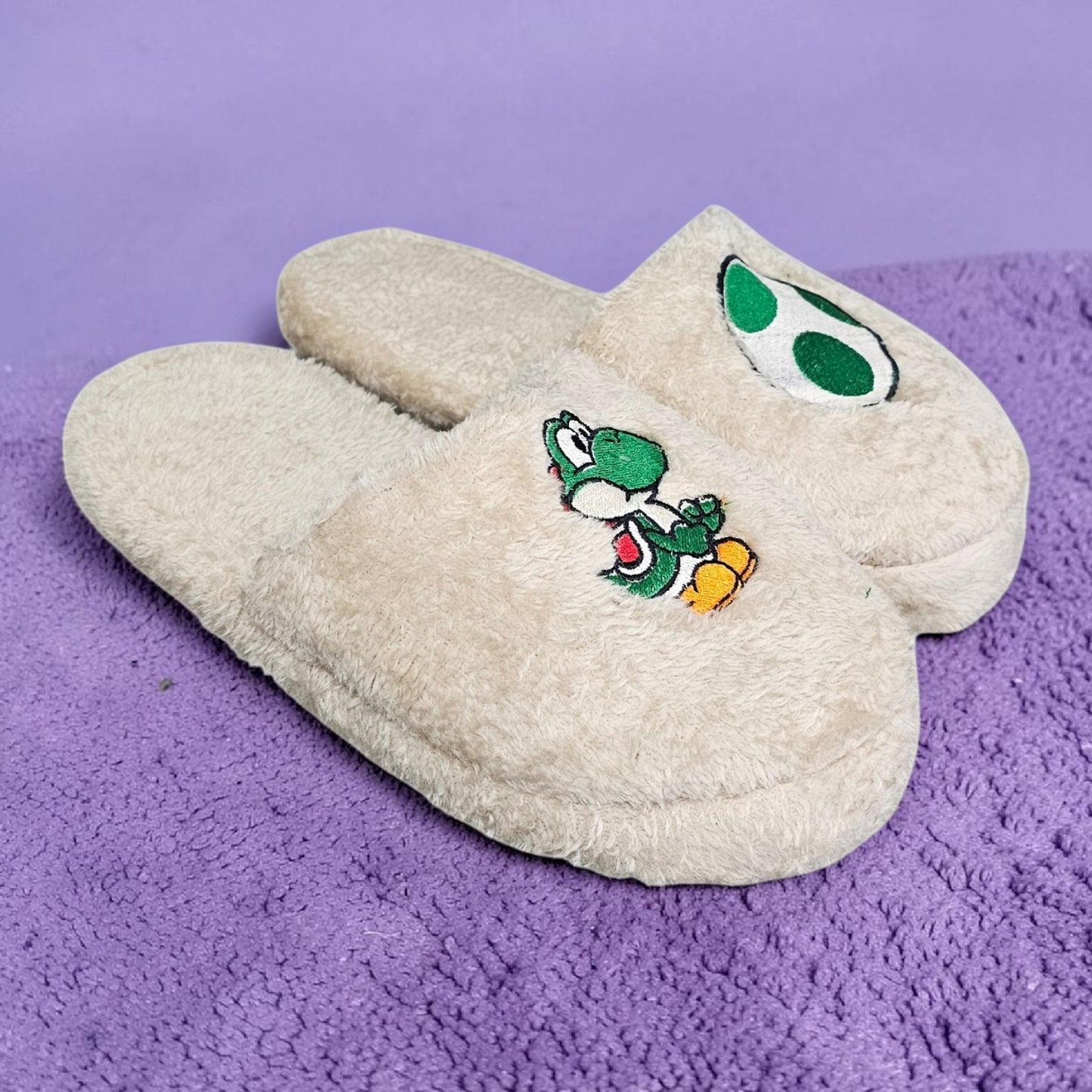 Pantuflas de Peluche Dinosaurio Yoshi