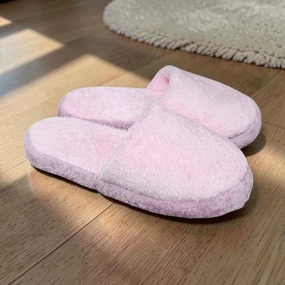 Pantuflas Minimalistas Clásicas de Peluche