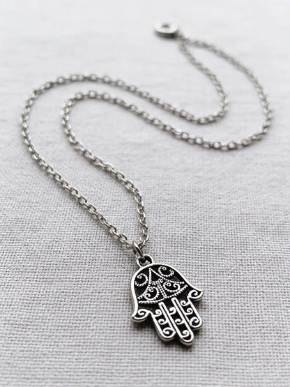 Collar Plateado - Mano Hamsa