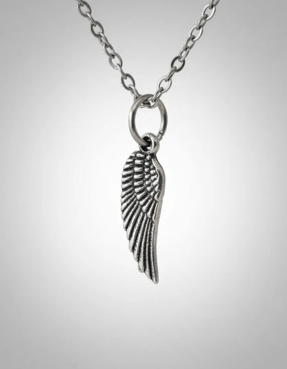 Collar Plateado  - Ala de Ángel