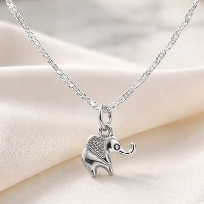 Collar Plateado - Elefante Pequeño Lucky