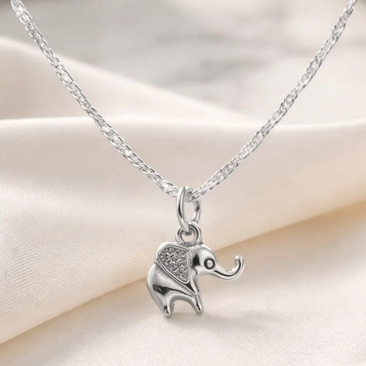 Collar Plateado - Elefante Pequeño Lucky