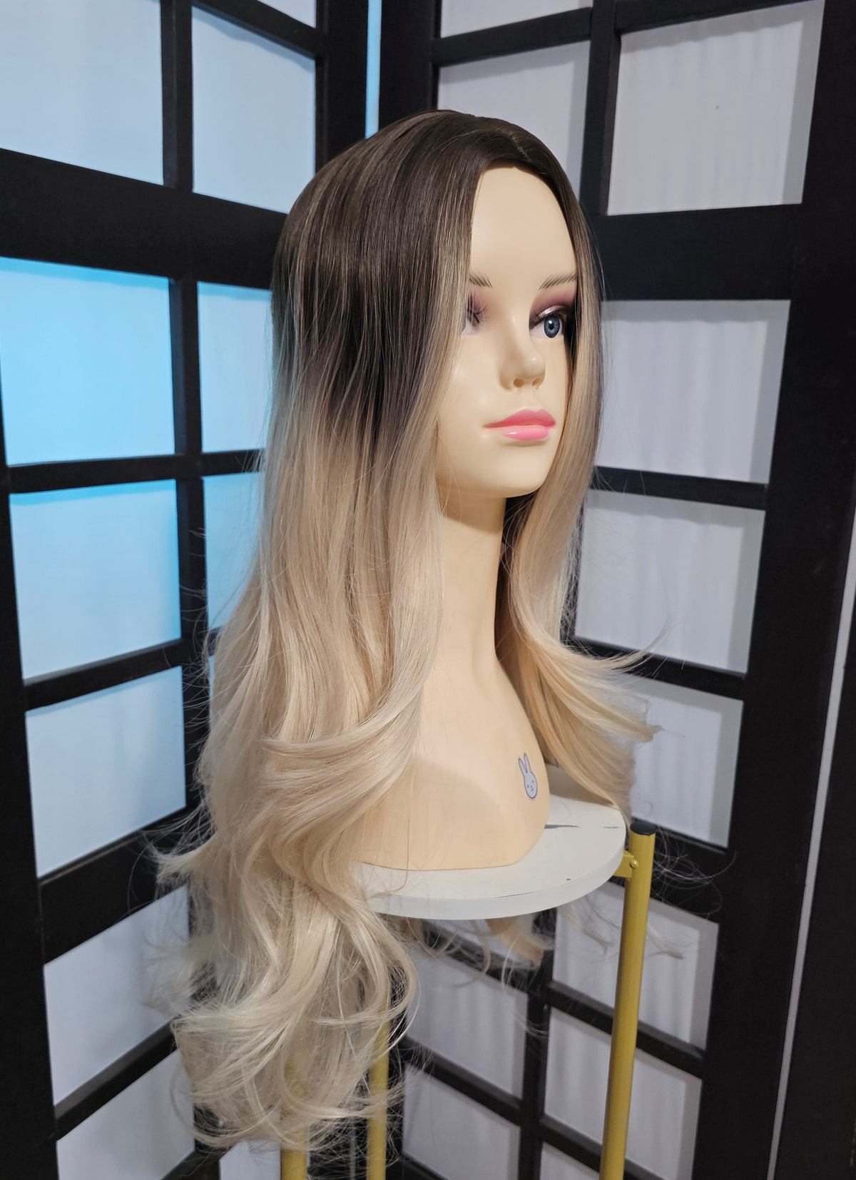 Peluca FEELSI Rubio Degradado Balayage con Ondas Fibra Mate