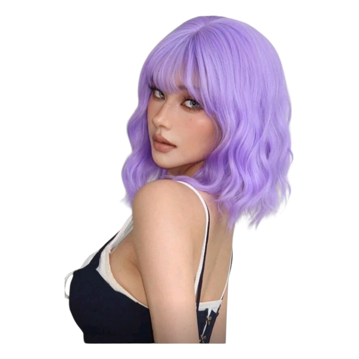 Peluca Morado Lila Ondulada Corta con Fleco y Simulacion Raiz (SHWC)