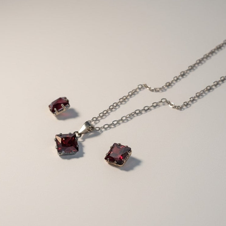 Juego de Joyeria con Forma de Rombos Plata 925 Collar y Aretes