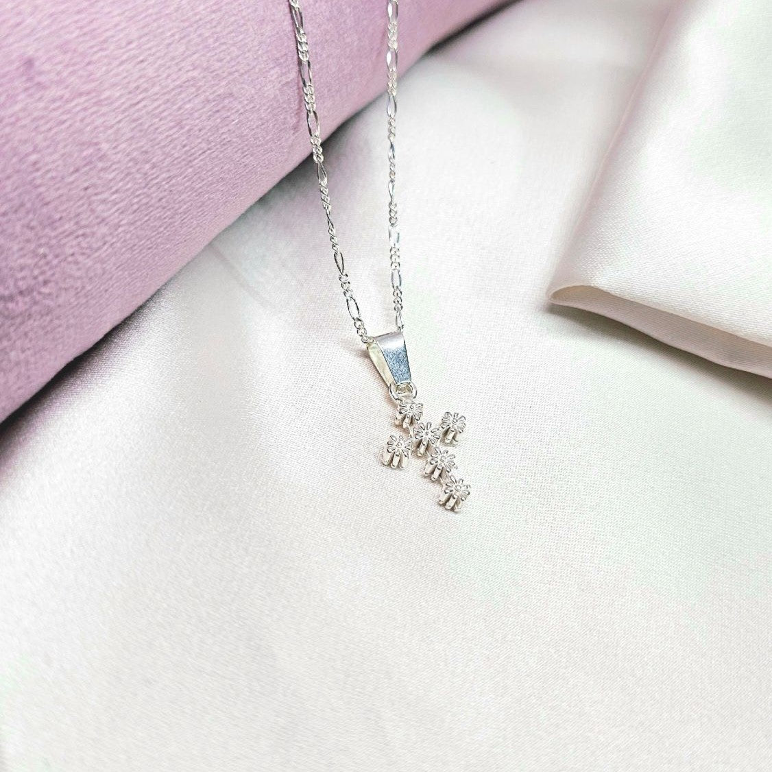 Collar con Dije de Cruces Plata Fina 925 Joyería