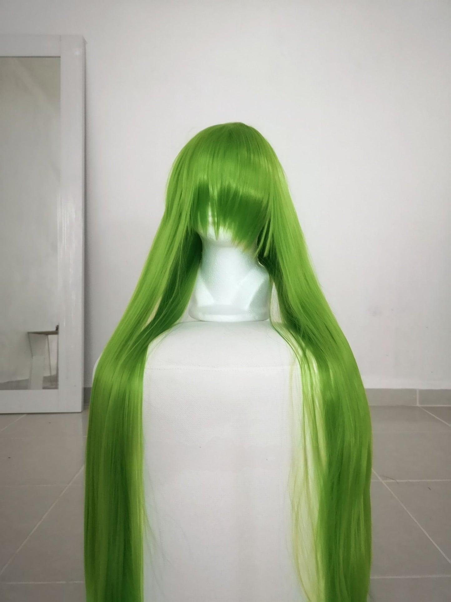 Peluca Verde Limon Larga Lisa con Fleco L.1