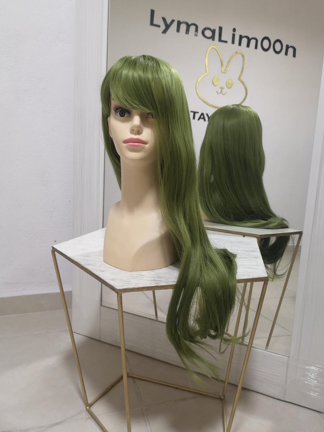 Peluca Verde Olivo Cabello Liso Largo Fibra Mate con Fleco